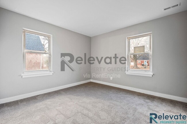 Building Photo - 4005 Peregrine Rd