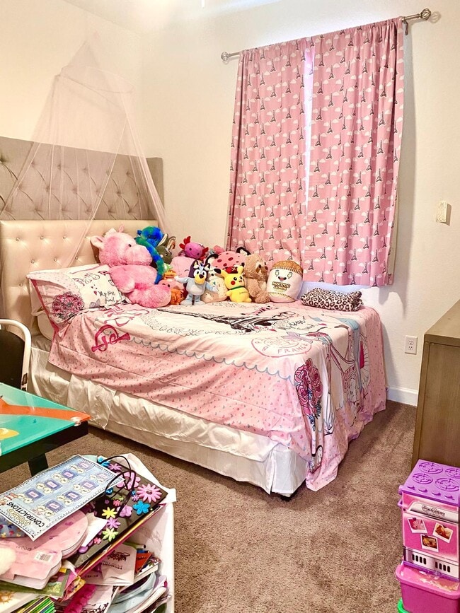 Building Photo - 3202 W 108th St