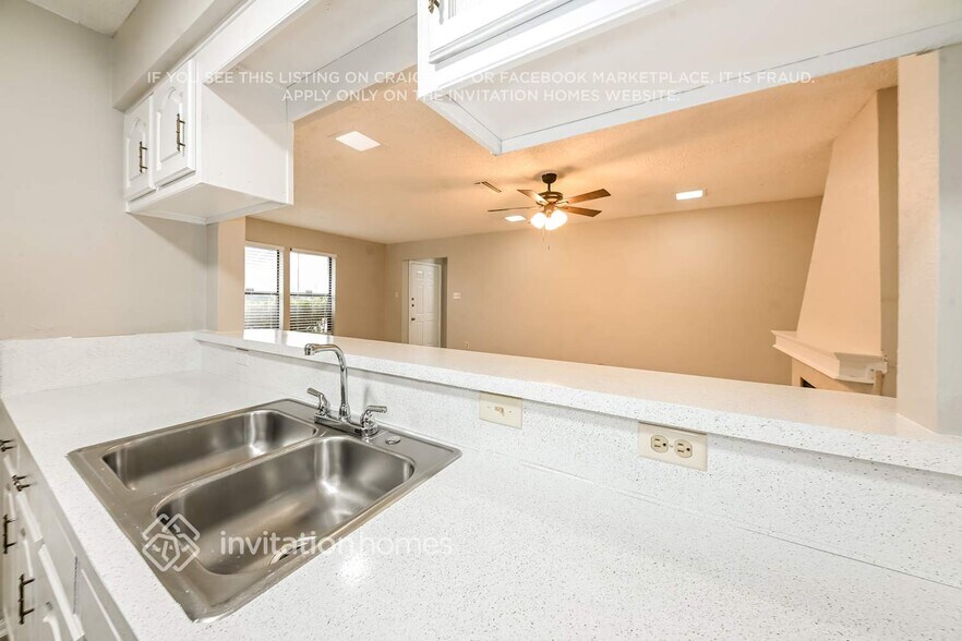 Building Photo - 505 Shennandoah Dr