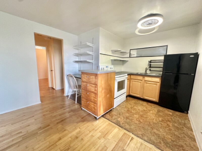 Building Photo - 5101 Ravenna Ave NE