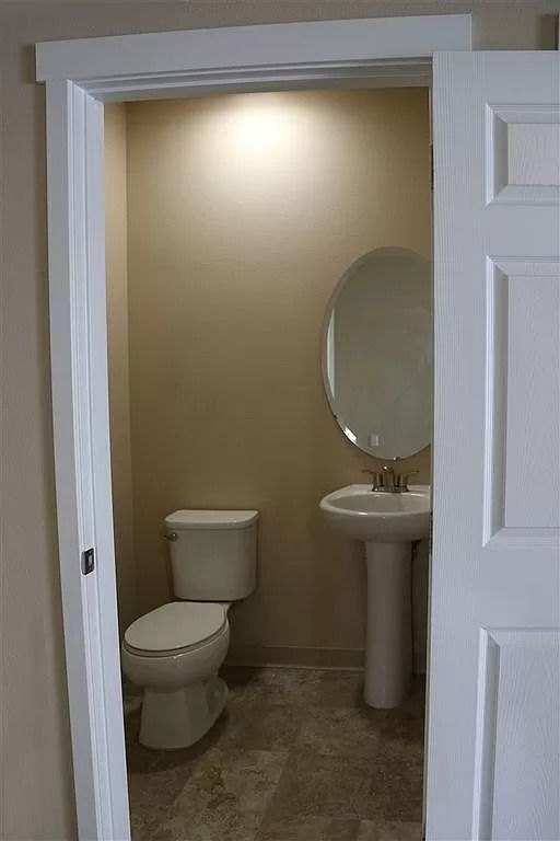guest bathroom near kitchen and living room - 5119 E Buckeye Ave