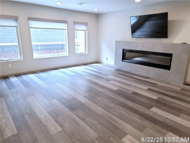 Building Photo - 8037 Misty Canyon Ave
