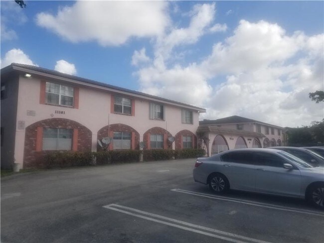 Photo - 11131 Royal Palm Blvd