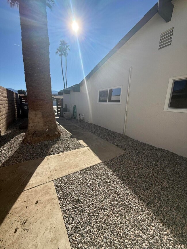 Building Photo - 72440 Cactus Dr