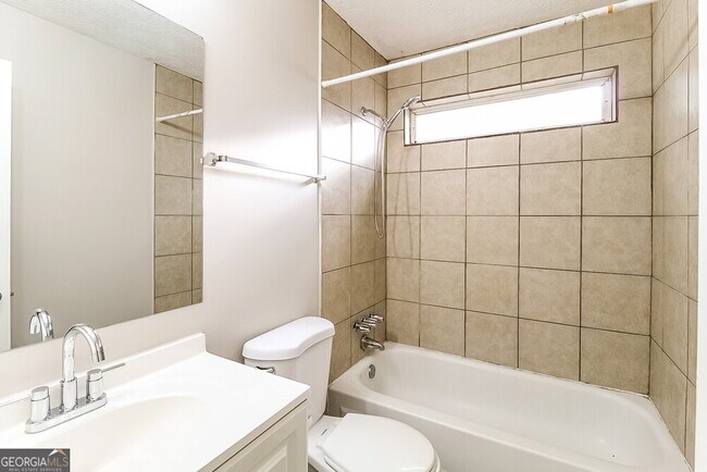 Building Photo - 2357 Deep Shoals Cir