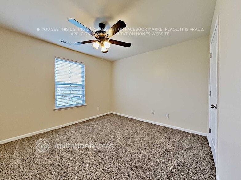 Building Photo - 10907 Tower Oak Dr