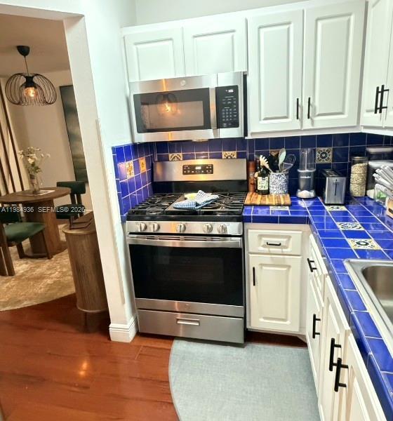 Building Photo - 1033 Lenox Ave.