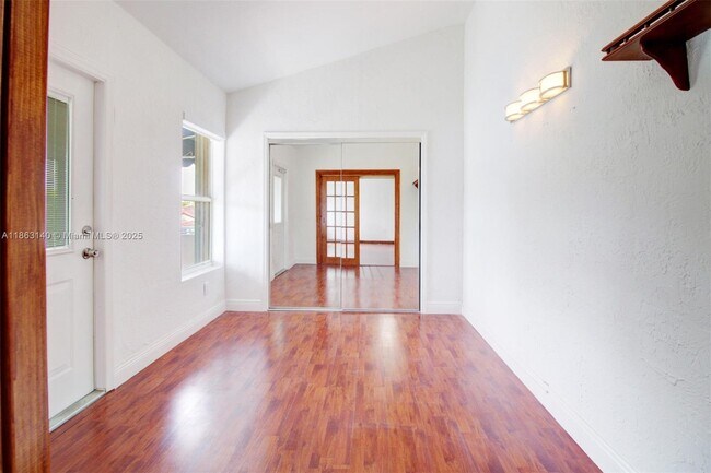 Building Photo - 12370 SW 96th St