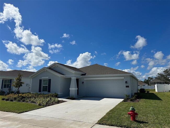Building Photo - 426 Three Oaks Dr