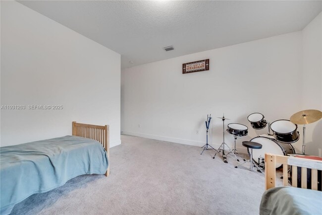 Building Photo - 4416 SW 174th Ave