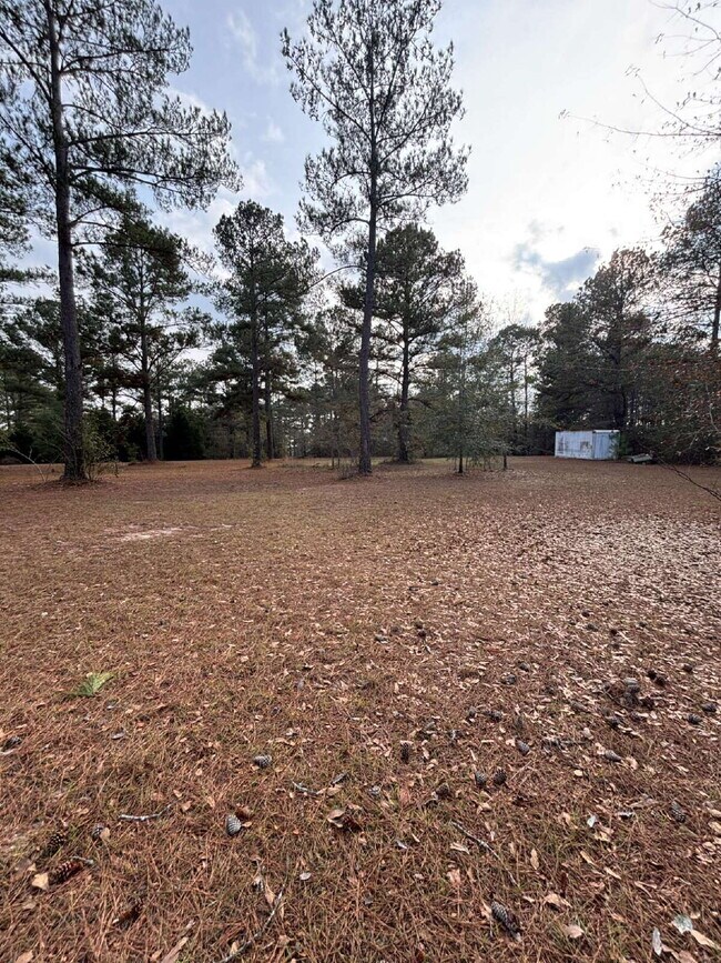 Building Photo - Studio Apartment FOR RENT in Dothan, AL!