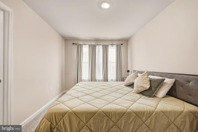 Building Photo - 51 Short Br Dr