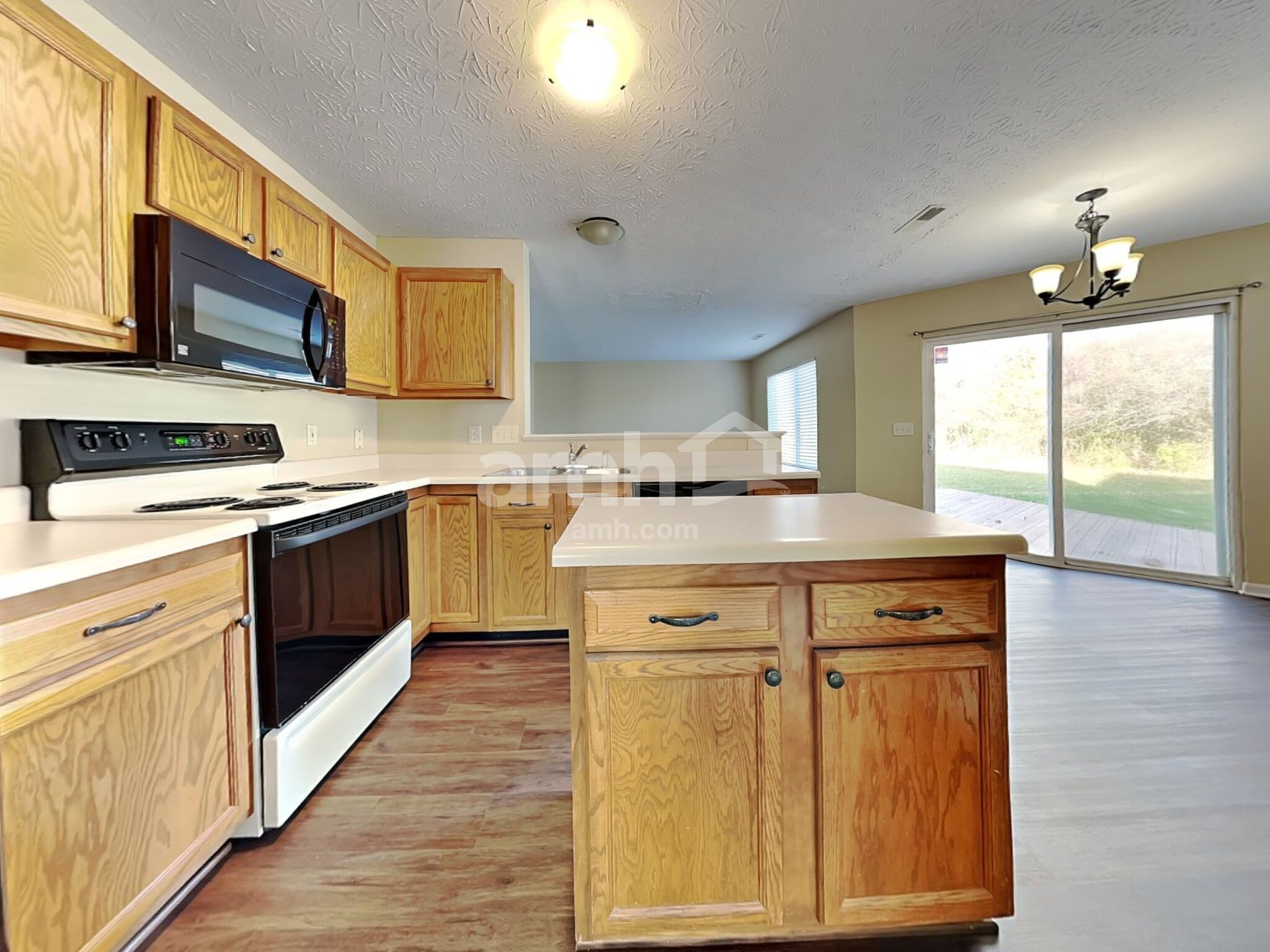 Building Photo - 6540 Black Forest Ct