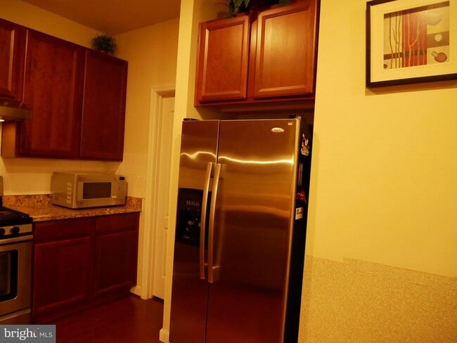 Building Photo - 2202 Leesborough Dr