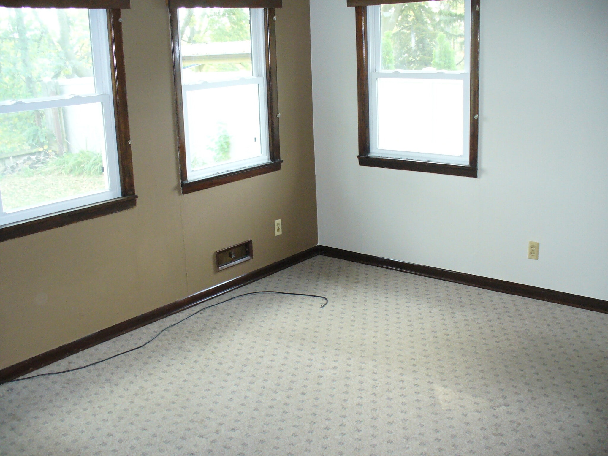 Building Photo - 11293 Edgemere Ter