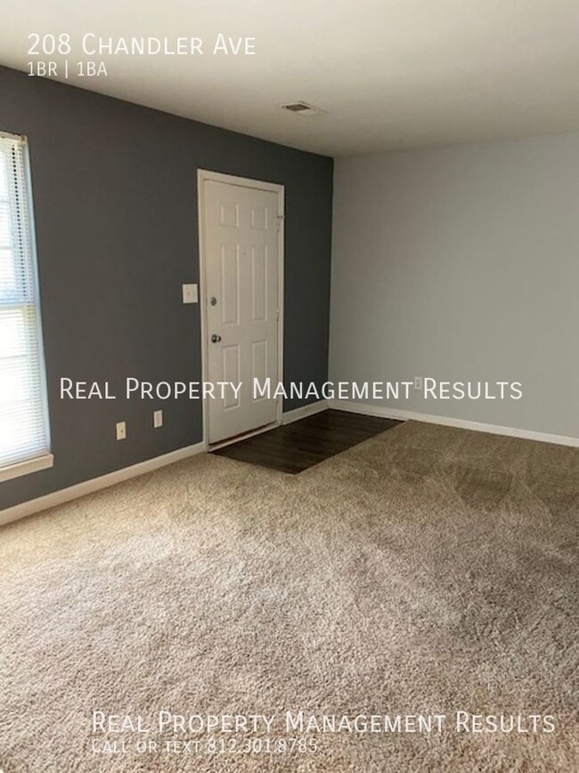 Building Photo - 1 Bedroom, 1 Bath, Mulberry Square