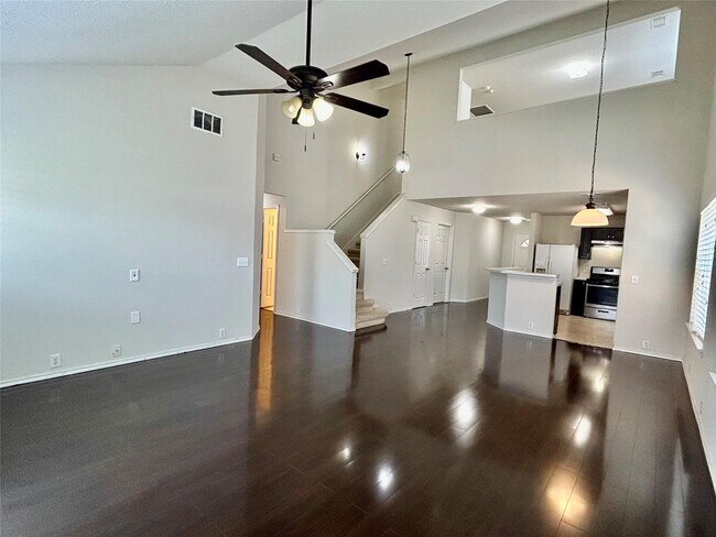 Building Photo - 10623 Sugar Trace Dr