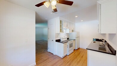 Building Photo - 18215 Happy Ln