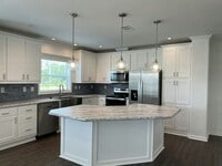 Building Photo - 978 Avanti Way Blvd