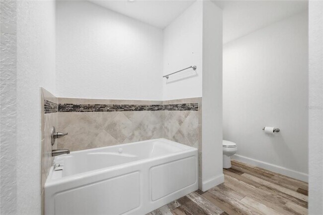 Building Photo - 3805 SW 115th St