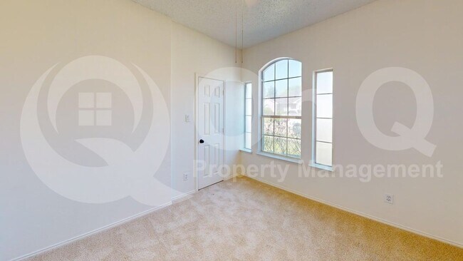 Building Photo - 6717 Smallwood Dr