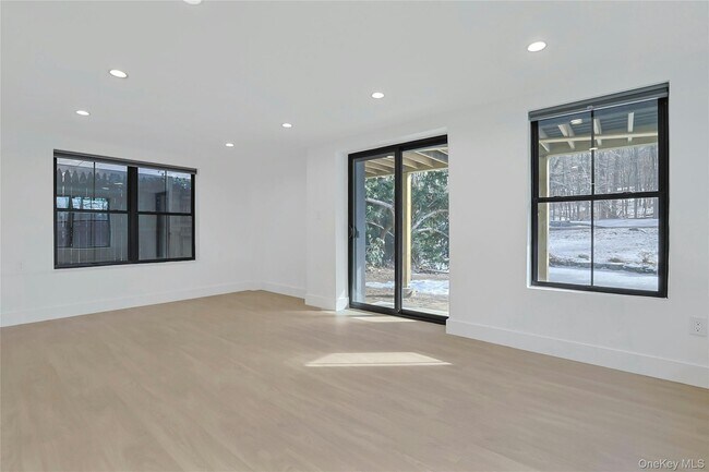 Building Photo - 229 Piermont Ave