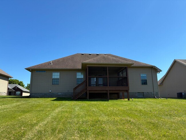 Building Photo - LOCATION LOCATION Location!  Off Joe Prather Hwy 313!