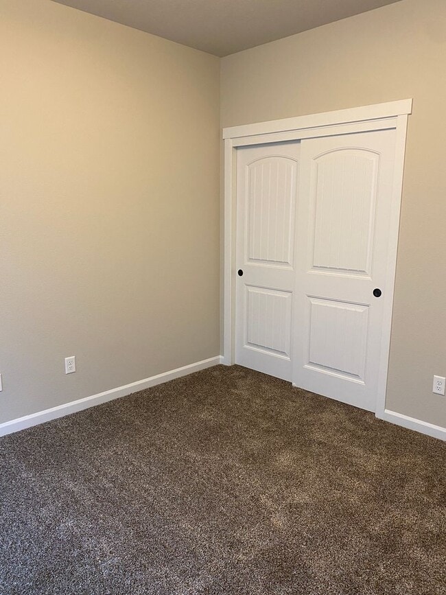 Building Photo - New Construction Aho Home!