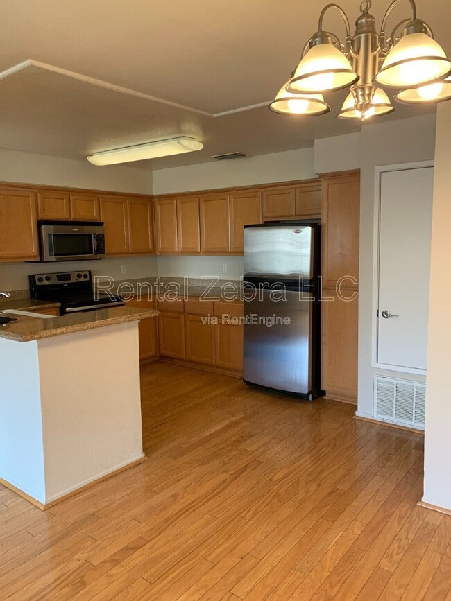 Building Photo - 2915 N Texas St