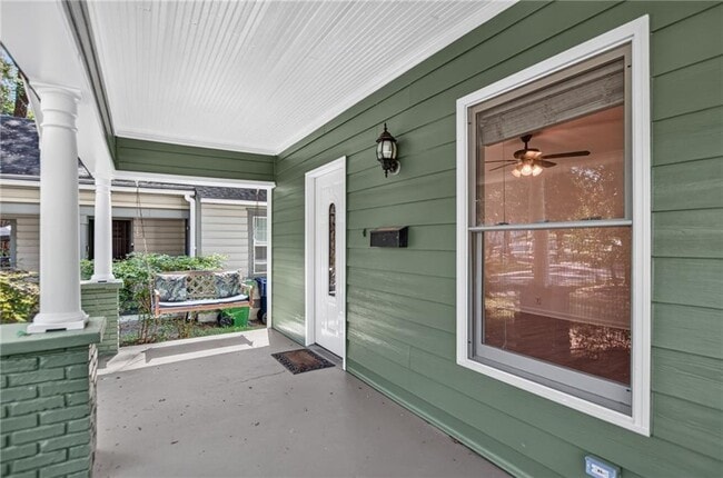 Building Photo - 1801 Evans Dr SW