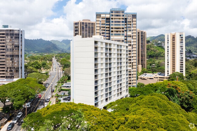 Building Photo - Sakura