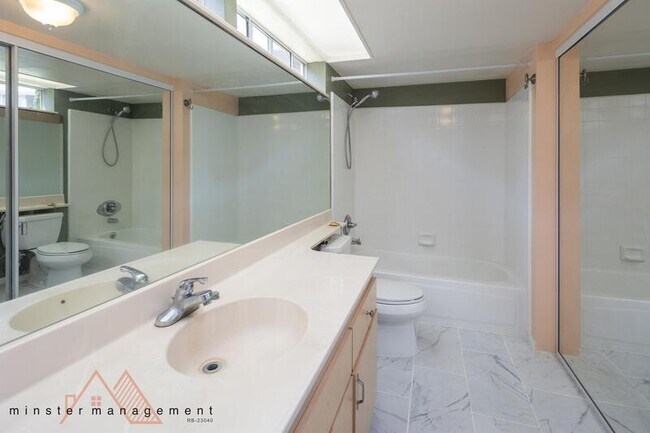 Building Photo - 95-270 Waikalani Drive