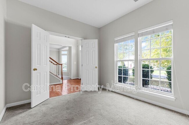 Building Photo - 5006 Rosewater Ln