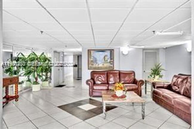 Building Photo - 201 180th Dr