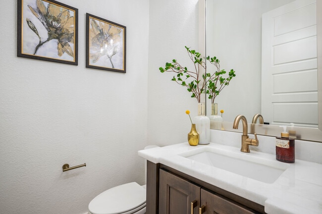 Building Photo - 846 Maximino Ridge Rd.