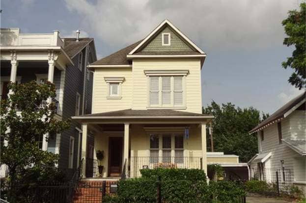 Building Photo - 1236 Cortlandt St