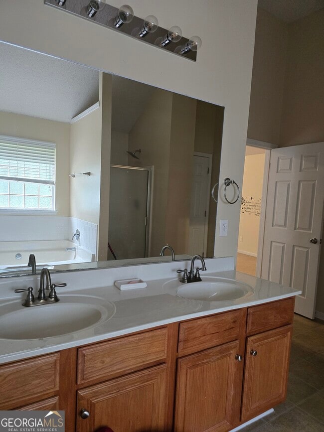 Building Photo - 5195 Miller Woods Trail