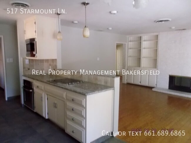 Building Photo - 517 Starmount Ln