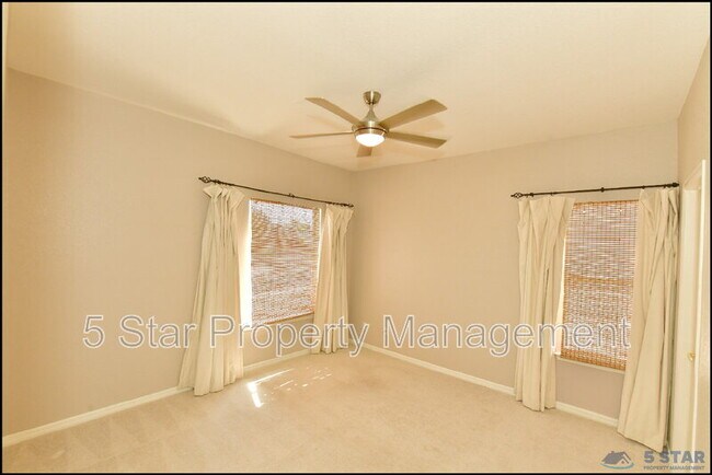 Building Photo - 6598 Eagle Ridge Dr
