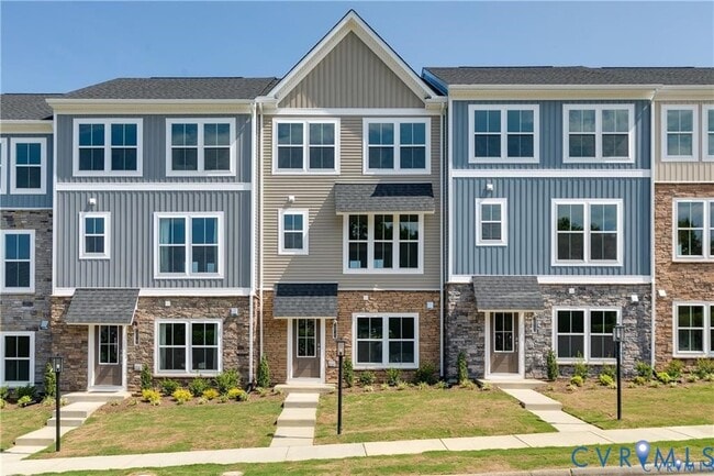 Building Photo - 2015 Wood Owl Wy