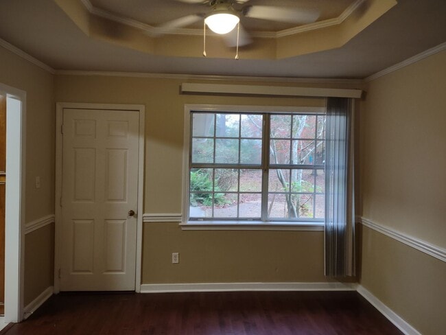 Building Photo - 524 Brentwood Dr