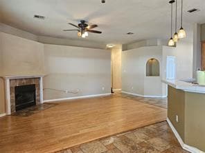 Building Photo - 2204 Zoa Dr