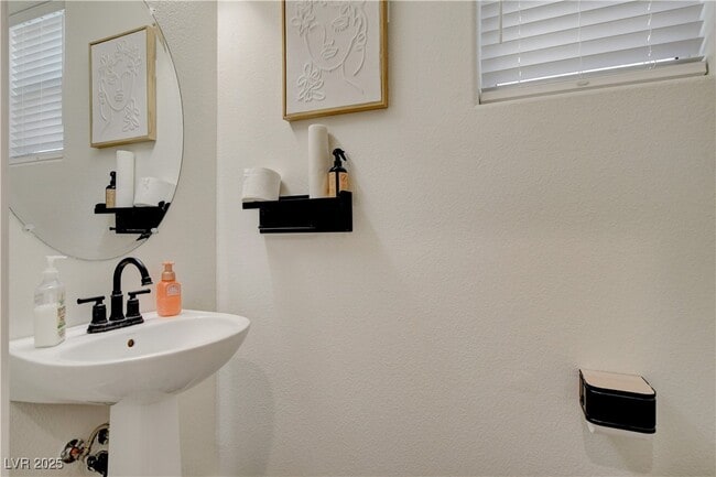 Building Photo - 5337 Brazelton St