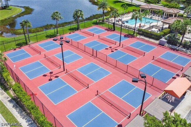 Building Photo - 9419 Piacere Way