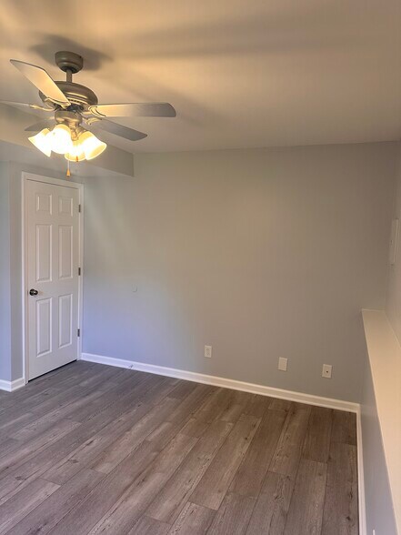 Building Photo - 3950 W 76th Ln