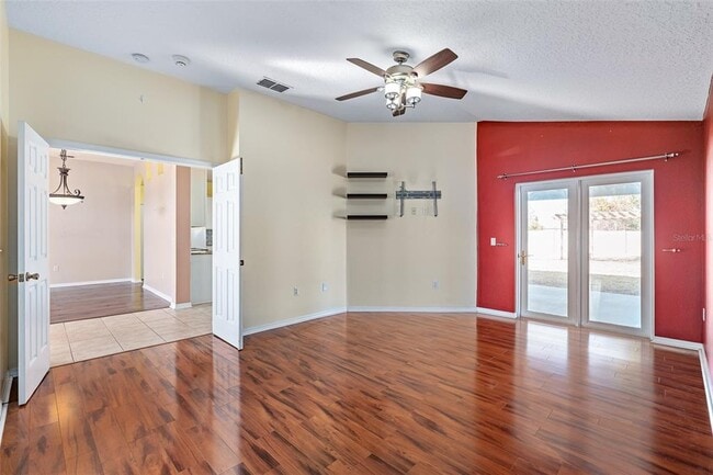 Building Photo - 33 Seamanship Trail