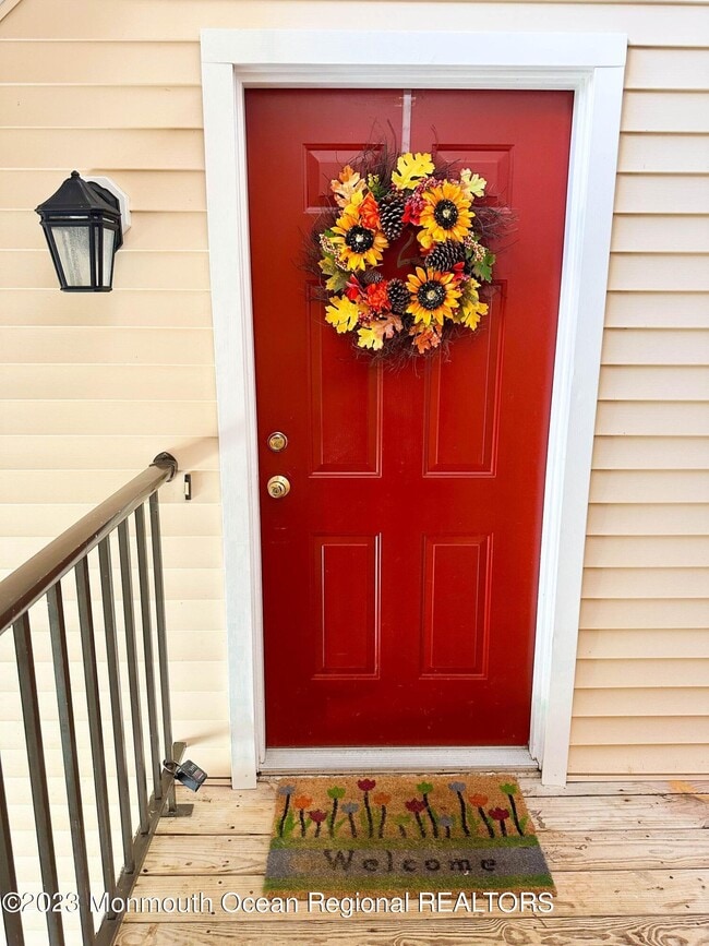 Building Photo - 2 Basset Ct