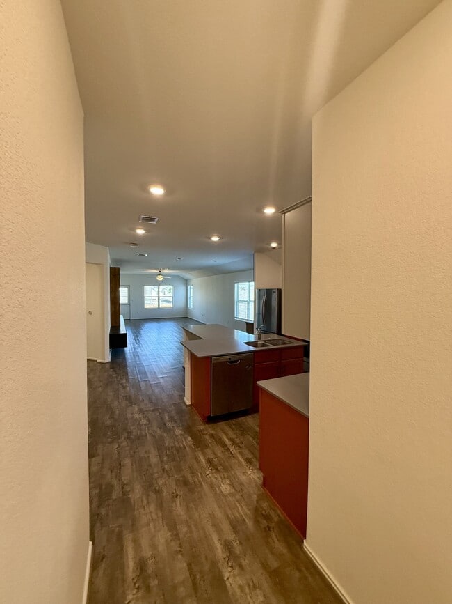 Building Photo - 3908 Ignacio Dr