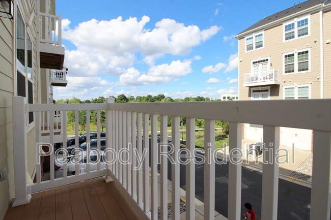 Building Photo - 13615 Air and Space Museum Pkwy