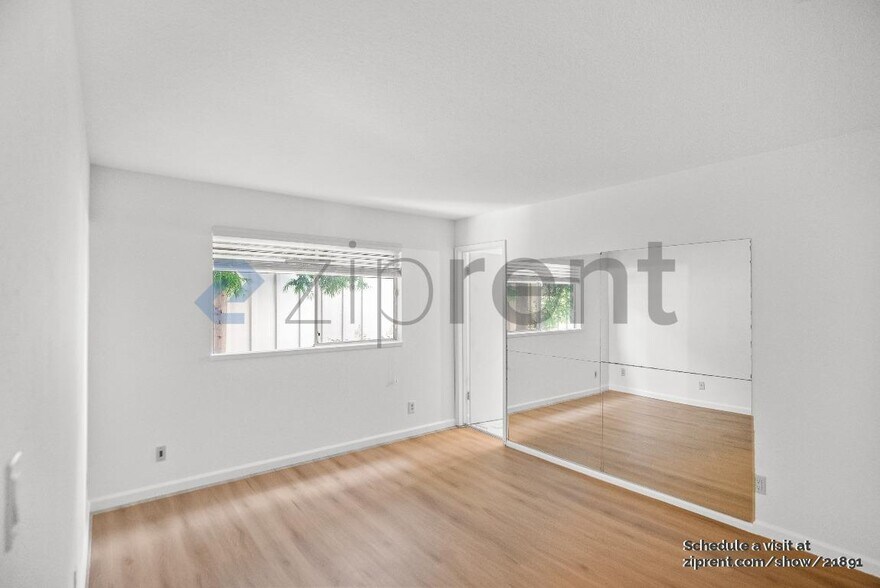 Building Photo - 255 S Rengstorff Ave